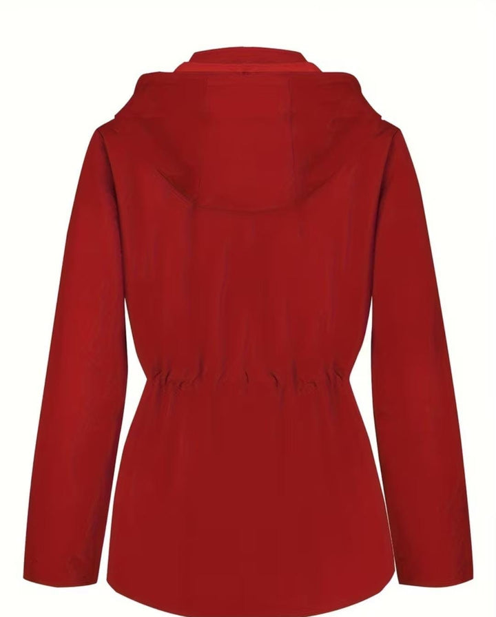 Chaqueta impermeable térmica en color rojo, de espalda